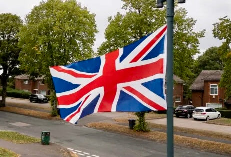 Donate to Fund Raising Flags across the United Kingdom